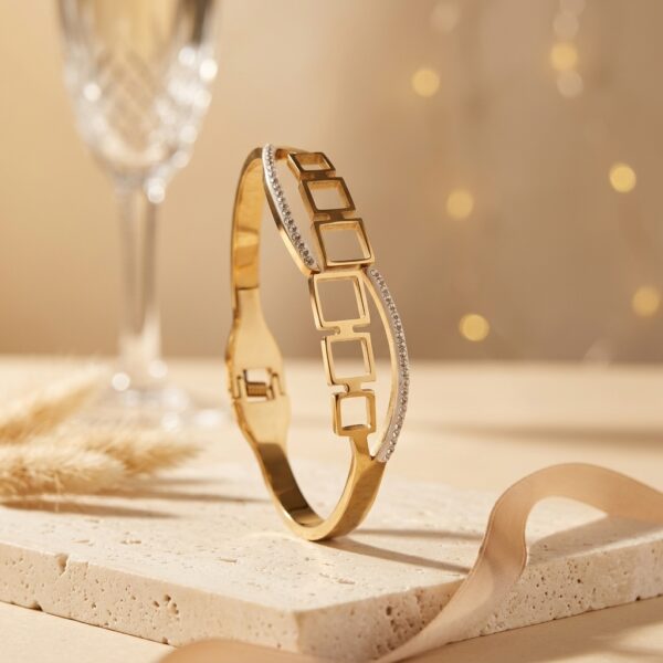 The Geometric Grid Split Bangle
