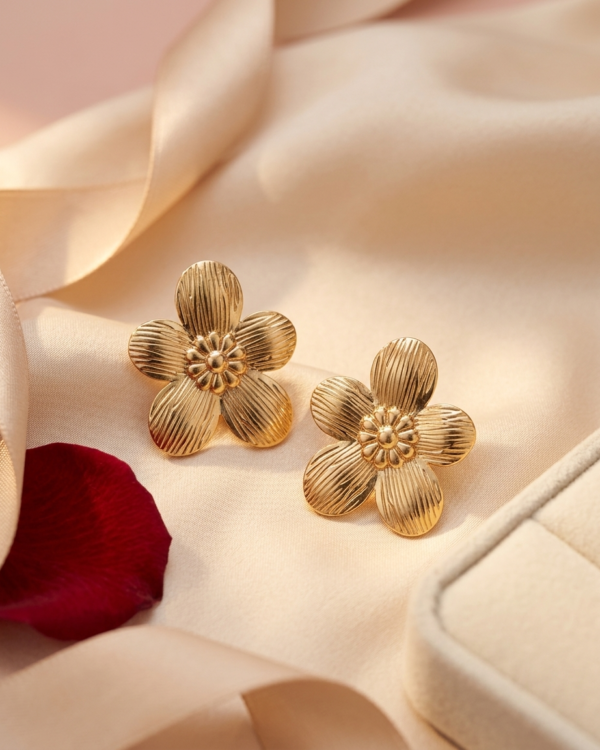 The Fleur Textured Studs