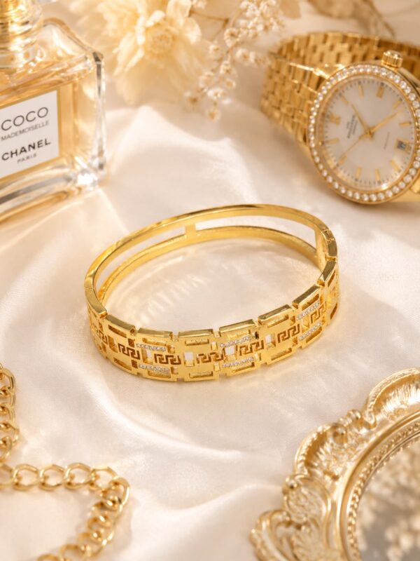 Palazzo Meander Bangle
