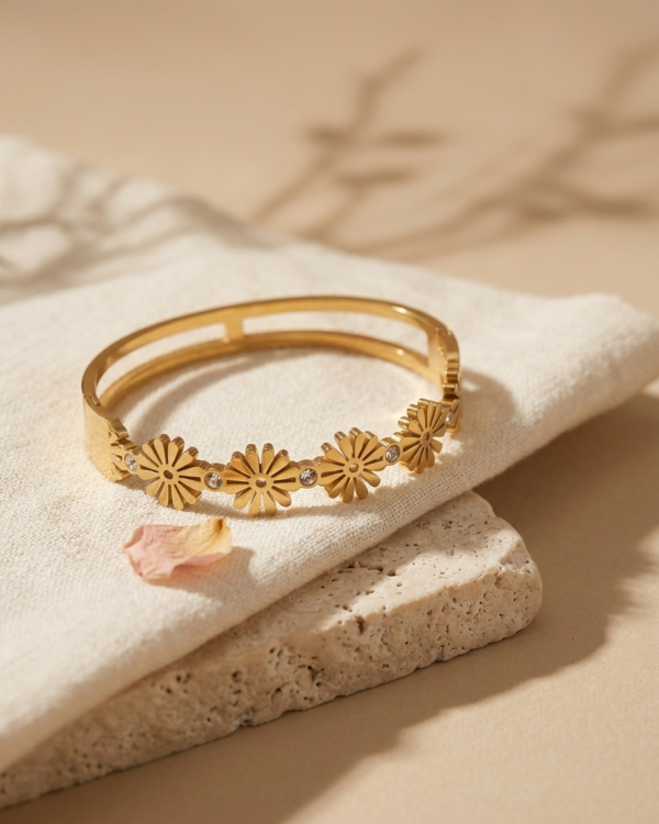 Golden Daisy Blossom Bangle