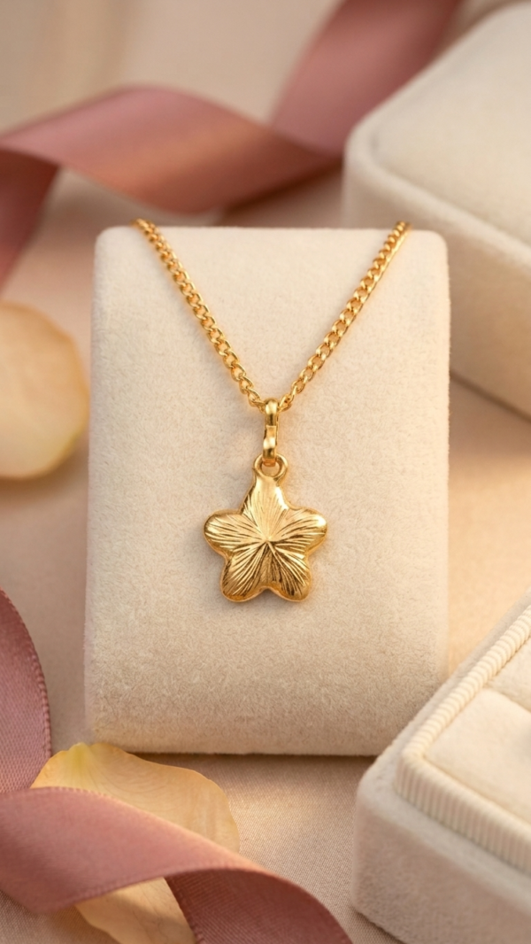 Dainty Gold Textured Starflower Pendant