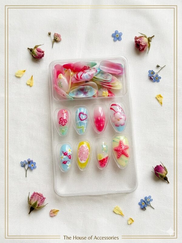 The Tropical Summer Oasis Press-On Nail Set