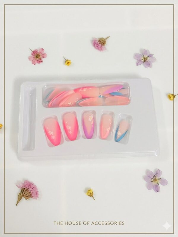 The Pastel Sakura Sky Press-On Nail Set